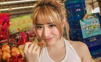 AISS爱丝(黄金版) – 厉害了，索菲的高清穿行，分享给你