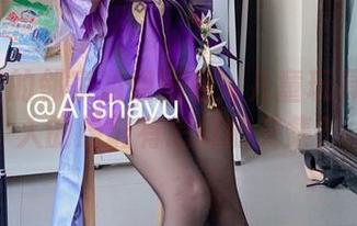 看AT鲨的邻家姐姐图包：儿童玩具与成年人的愚蠢有怎样的交集？