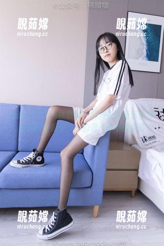 BoBoSocks袜啵啵-周周 BoBoSocks袜啵啵 - 周周黑丝精选图集:微加固的脚尖,真的是件神奇的事情!