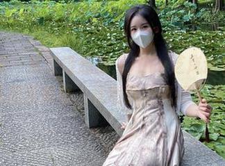 微密圈 – 从来没想过，July芝岚这套装配到私房图集里，竟然能让我想东想西…