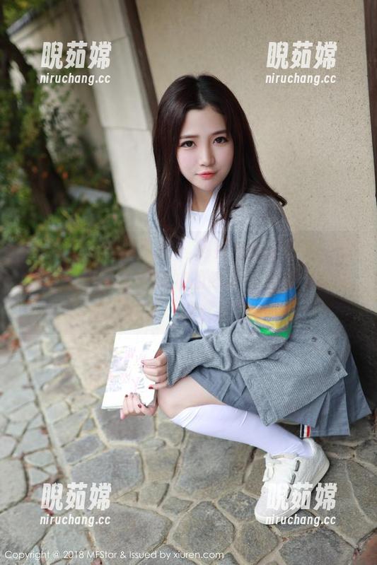 MFStar模范学院-佟蔓baby MFStar模范学院 - 佟蔓baby白丝,高清作品集里那些微妙的线条,无意间就吸引了注意…谁能抗拒呢?