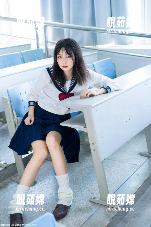 MTYH喵糖映画-半半子 MTYH喵糖映画 - 最新写真,半半子的礼服时刻来啦!说好的小清新呢?
