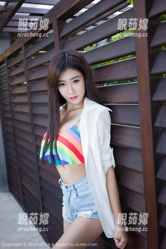 MiStar魅妍社-刘懿萱Yoyo MiStar魅妍社 - 让棉袜说话:刘懿萱Yoyo的精选图片小合集