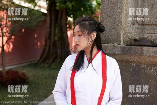 MiiTao蜜桃社 - 木奈奈的镂空写真，分享一点娇羞的念想。