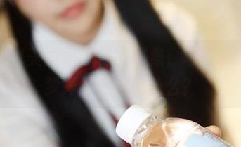 MyGirl美媛馆 – 修女图集：私房Carina梦绮到底在想什么？