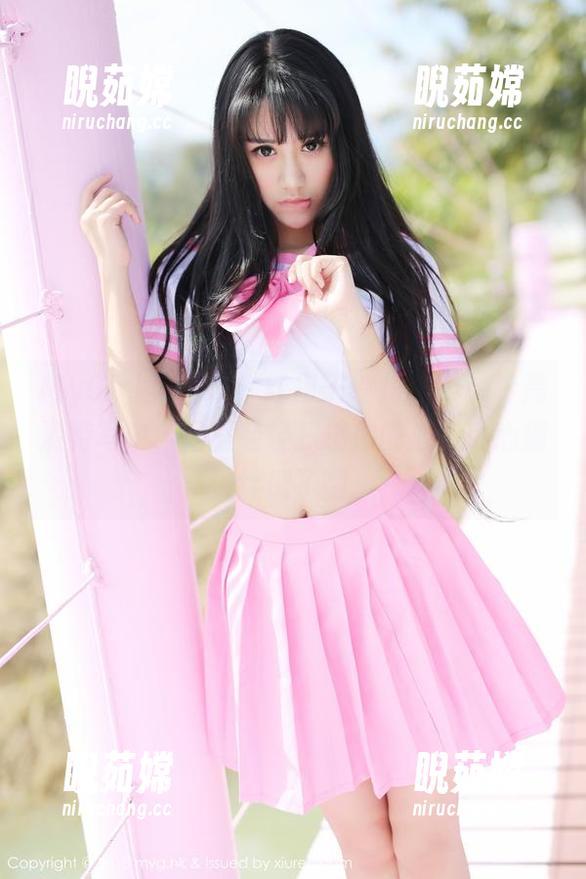 MyGirl美媛馆-子纯儿Annie MyGirl美媛馆 - 红裙子纯儿Annie,高清特写中,裙摆轻轻扫过你的心,小心别被绊倒了啊。