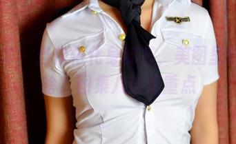 PANS – 当依依化身秘书，美图里隐藏了啥？图集八卦是重点