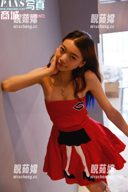 PANS写真-陈梦 PANS写真 - 每次看陈梦的花嫁,总觉得我也应该找个婚礼穿穿!全集和原图都在这儿了,快来抢图!
