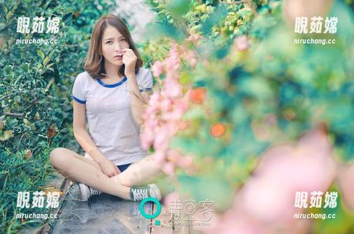 QingDouKe青豆客-梁莹Sugar QingDouKe青豆客 - 梁莹Sugar的白衬衫合集更新:也许你会喜欢...或者并不?