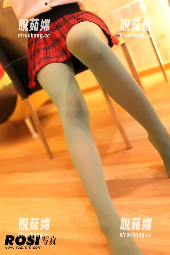 ROSI写真 ROSI海边写真:想要下载,请自带防晒霜