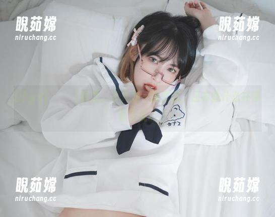 Uhye(이유혜)镂空，不只是一幅作品，还有些什么在等你发现。