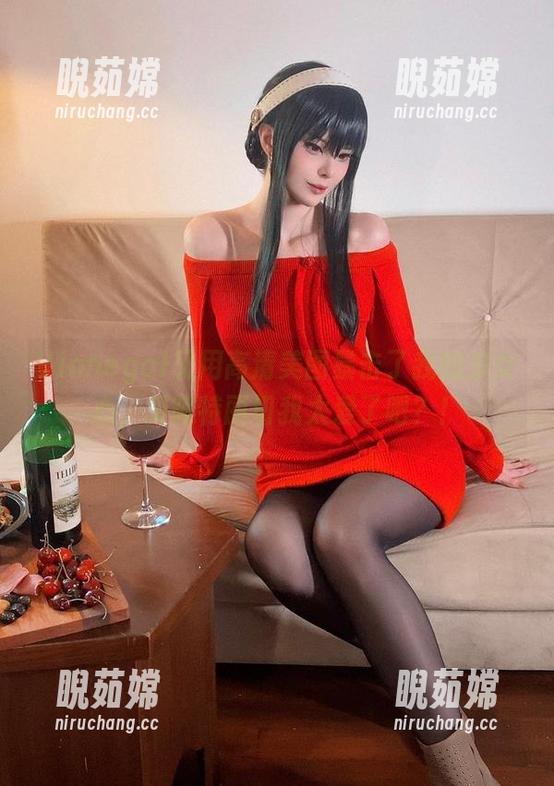Vinnegal Vinnegal又用高清美图暴击了我的少女心,贝阿特丽切我太爱了吧?!