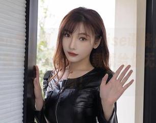 Xiuren秀人网 – 谁把Elise谭晓彤的天使原图藏到这里的？下载就给你无尽的想象！