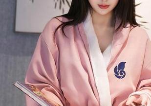 Xiuren秀人网 – 奈奈Fox用白丝把私房图集玩出了不一样的味道。