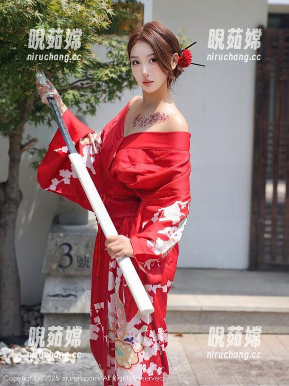 Xiuren秀人网 - 教室里的轻松一瞬：林文文私拍图包，宛如时间静止