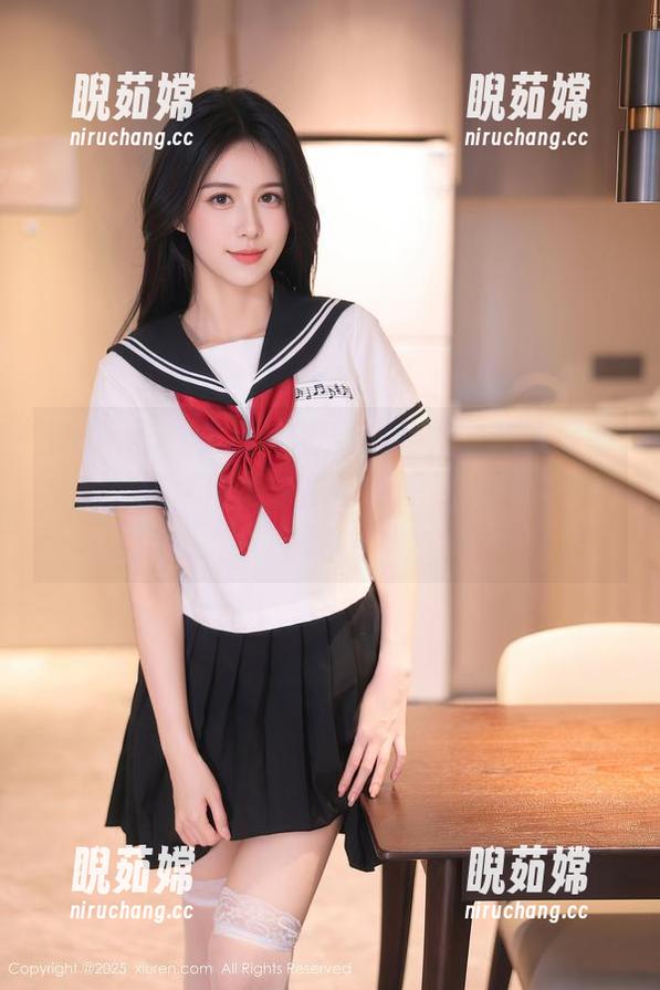 Xiuren秀人网-林文文 Xiuren秀人网 - 更新!林文文的体操服主题,这造型怎么总让我想起小时候的体操课?