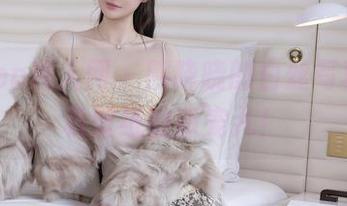 Xiuren秀人网 – 熊晓晓的白丝写真，手机壁纸的新宠儿！