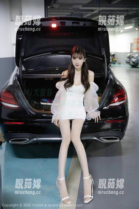 YouMi尤蜜荟-鱼尾fish YouMi尤蜜荟 - 鱼尾fish写真合集,清纯的照片,就像那种你害羞不敢说出口的暗恋。