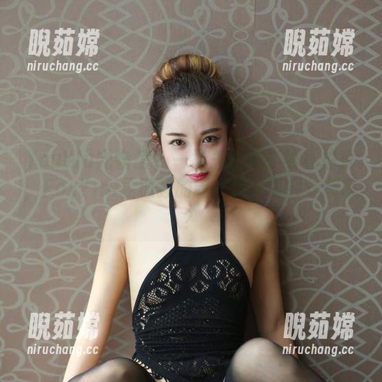 YouWu尤物馆-FoxYini孟狐狸 YouWu尤物馆 - 一场关于奶牛的私拍秀,FoxYini孟狐狸的新一辑会不会炸裂呢?