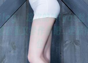 beautyleg – 这次的Miyas丝袜图，恍惚中我是在看文学作品吧…更新得真有品位。