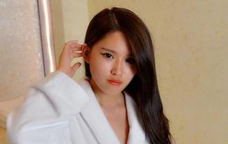 pans – 评论一堆的“女孩”写真，小彤的视角，下载去吧，别犹豫。