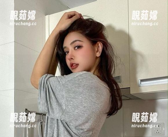 于芷晴 微密圈 - 对于芷晴而言,女孩们就像色彩斑斓的蝴蝶——合集来了!