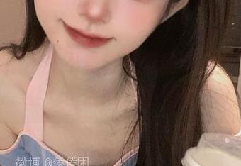 分享这原图，不是倦倦喵的女神范儿更靠谱，但谁能抗拒她呢？