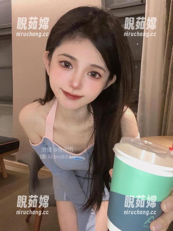 倦倦喵 分享这原图,不是倦倦喵的女神范儿更靠谱,但谁能抗拒她呢?