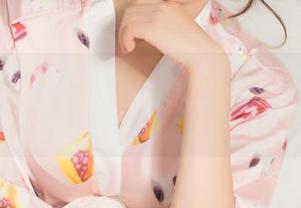 克拉女神 – 一场白色的私拍秀，珊珊不止你想的那么简单，合集扭动中。