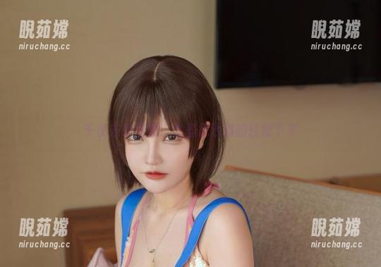 千夜未来图集：比基尼沙滩的轻松下午