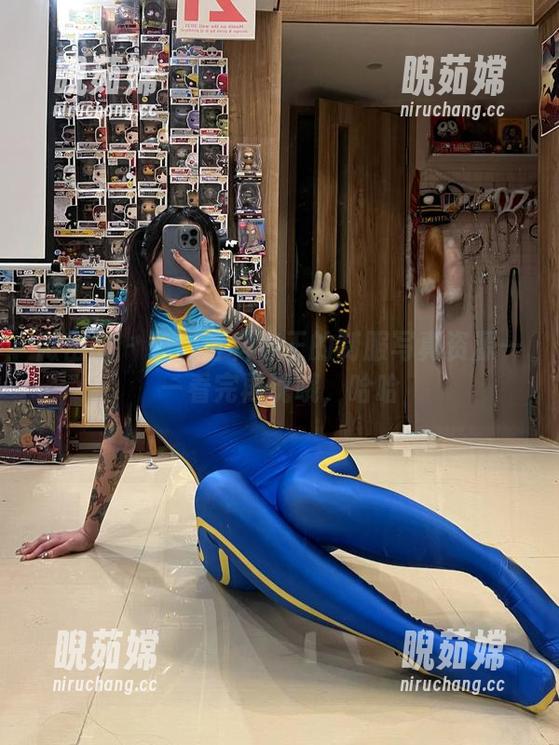 卡通百科老王 微密圈 - 卡通百科老王的制服写真资源——看完再说哦,哈哈