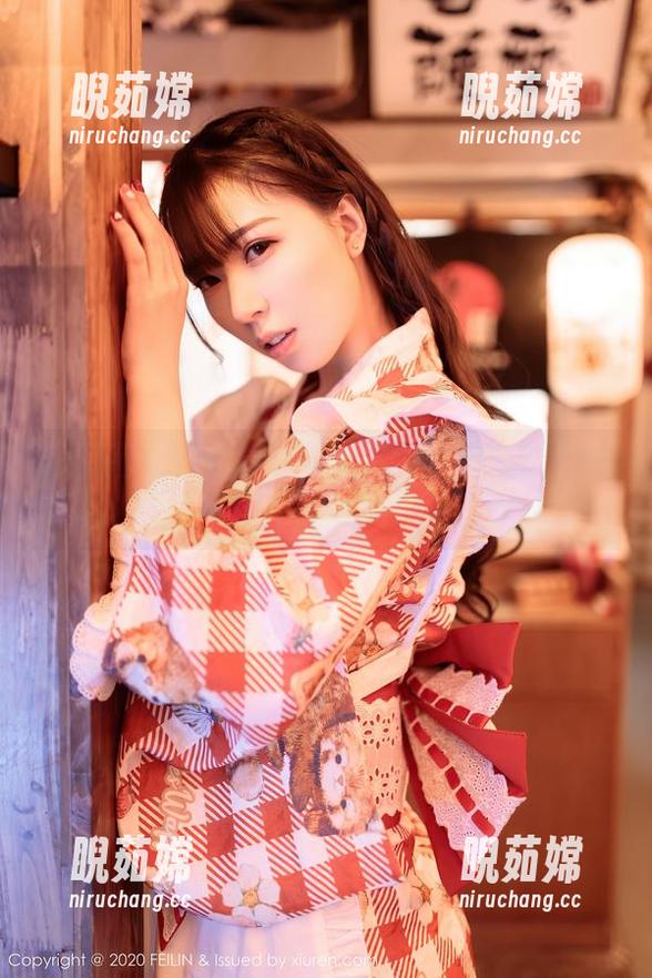 嗲囡囡 - 陈怡曼的写真集：从棉袜到生活的不可思议！