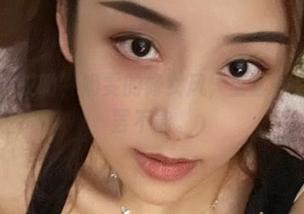 微密圈 – 哎呦，奶雯的修女风，全套图片让人欲罢不能。