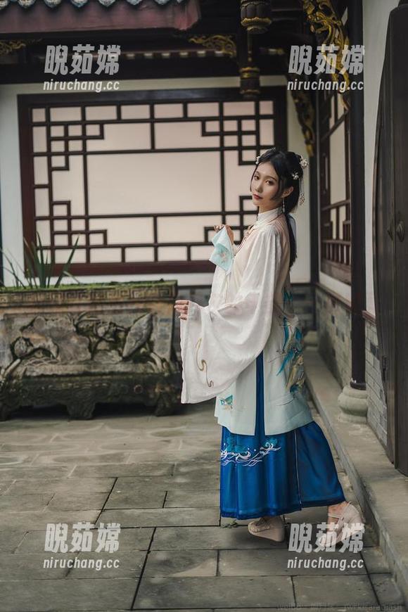 如月灰 如何在网盘找到如月灰的申鹤?一探究竟