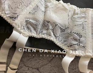 微密圈 – 但凡有宸大小姐的私房图片，美脚都是重点啊，啧啧。