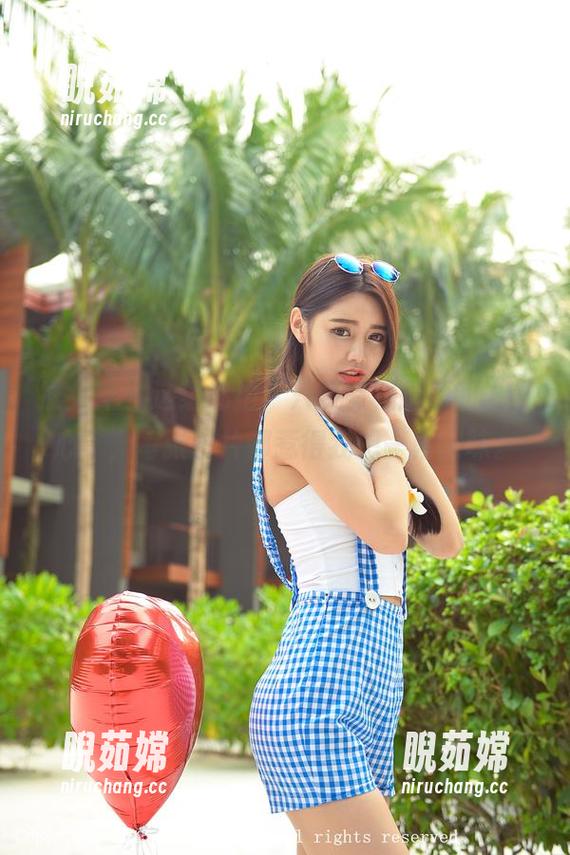 推女神-程彤颜 推女神 - 这组私拍,只要有程彤颜和“甜心”,每张图片都惹得我想一再回味。