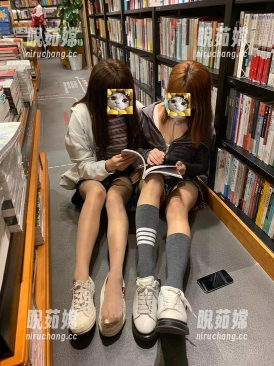 微密圈 - 哎呦喂，无敌哒小姨妈的比基尼套图就像冰淇淋，逐渐融化中，每一步都是期待。