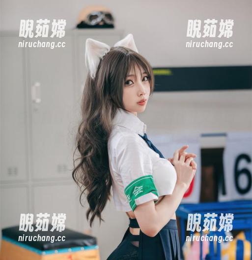 杏仁曲奇 杏仁曲奇:高跟鞋合集,走得优雅又灵动,像极了一场不言而喻的舞蹈。