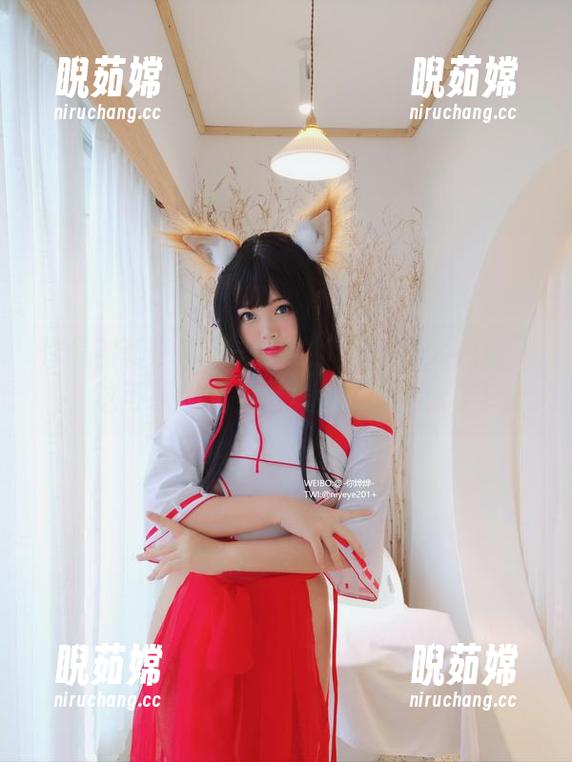 杏子夫人 作品剖析:杏子夫人的“超辣猎犬姐姐”,这可能是我见过最会撩的猎犬了!