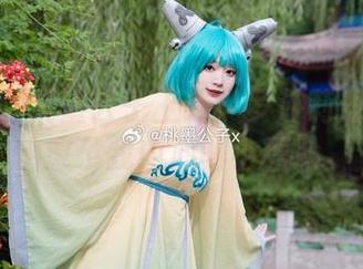 高清医师桃墨公子上线！罗莎莉亚的图集治愈了我内心的小糟心。