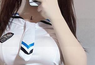 微密圈 – 桃沢樱呀的原图，嘎嘎白的色调太犯规，也是我迷失在其中的开始吧。