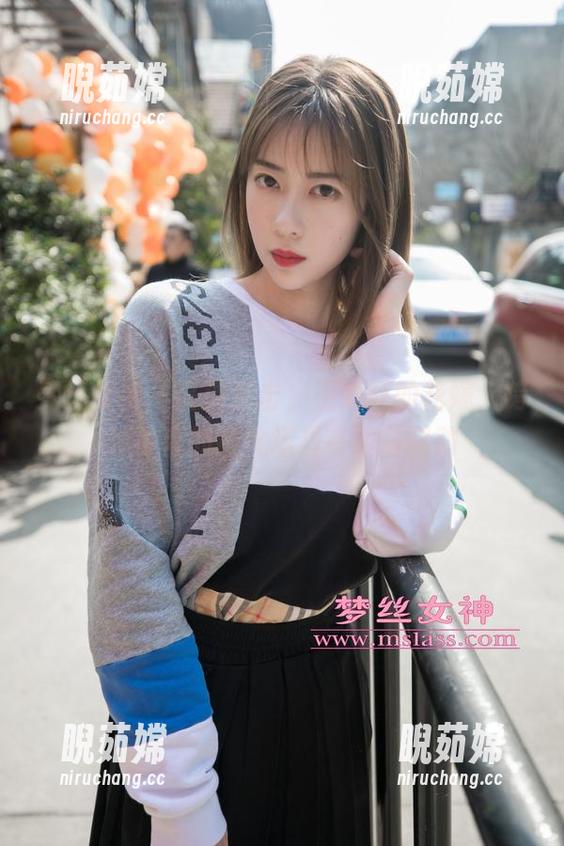 梦丝女神-王娇娇 梦丝女神 - 高清直击,王娇娇的花嫁,跨越屏幕的婚礼场景在眼前晃动
