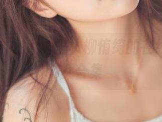 波萝社 – 在大海里，柳侑绮的在线清新少女合集
