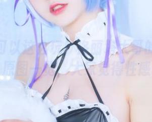 写真也可以这么玩！洛丽塔大哥的女王造型，原图一览，大家觉得性感吗？