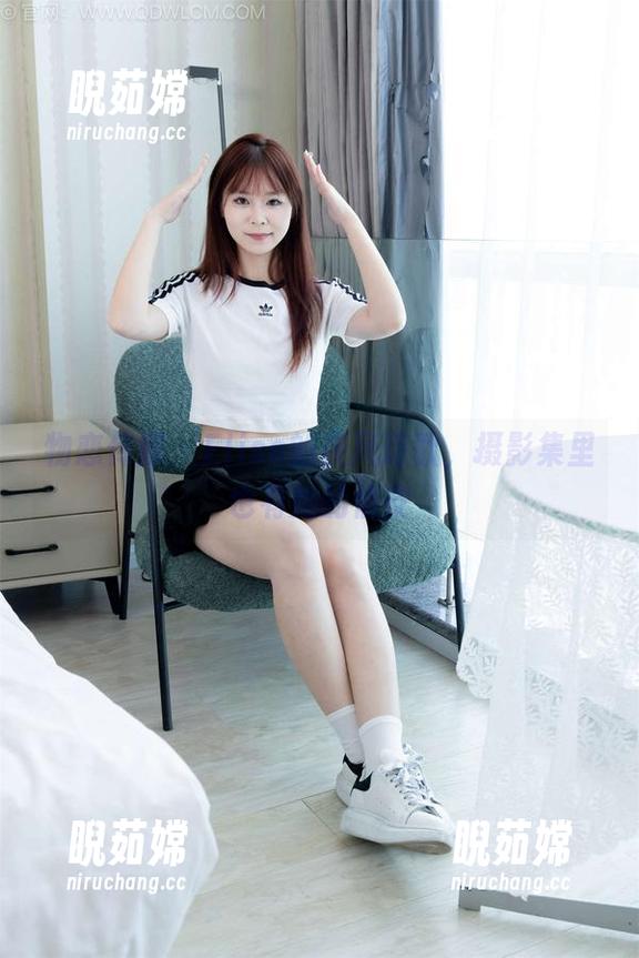 物恋传媒-elise 物恋传媒 - Elise的夜风诗歌,摄影集里也有她的俏皮