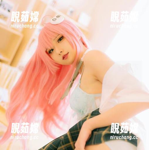 瓦斯塔亚小龙虾 瓦斯塔亚小龙虾的魔女造型:唉,谁说下载图片不带点小烟灰?