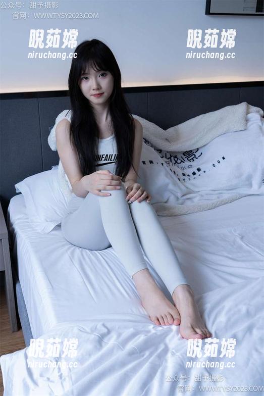 甜予摄影-小桃 甜予摄影 - 当小桃的脚尖加固款出现在眼前,真不知看啥好