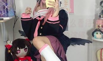 白栎Shirly的图集：你怎么看待她在十六夜咲夜这一角色的演绎？