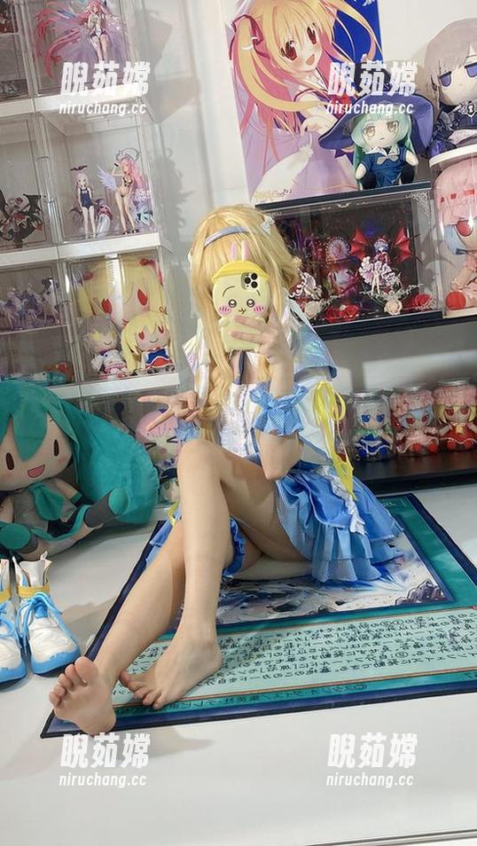 白栎Shirly 最新珍藏!白栎Shirly的连体衣写真集,值得你驻足一瞧!