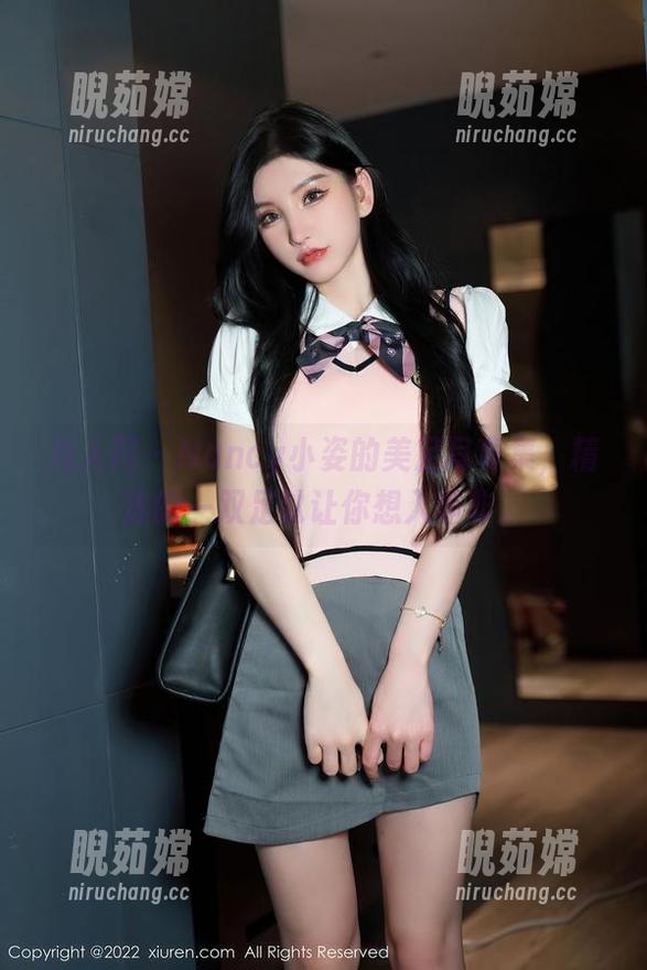 秀人网-Nancy小姿 秀人网 - Nancy小姿的美足写真集,精选的一双足以让你想入非非。